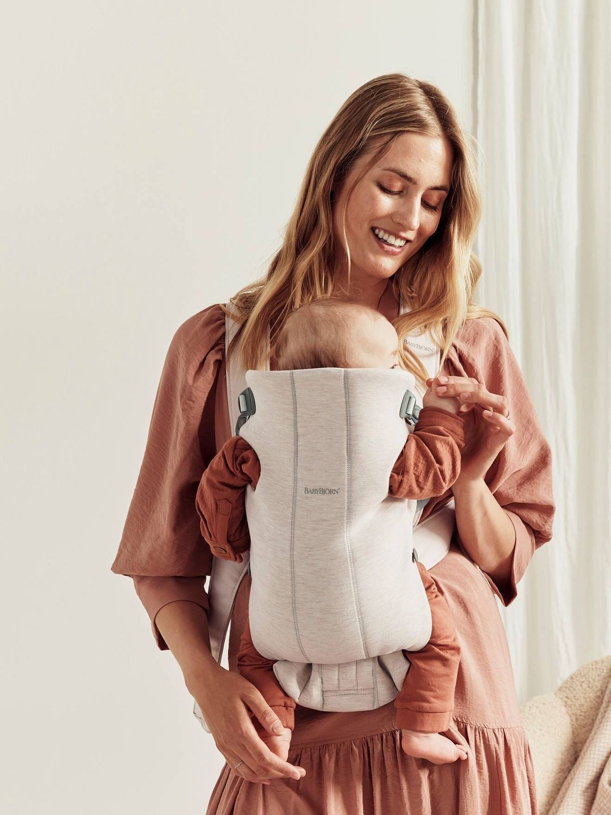 Baby bjorn mini carrier